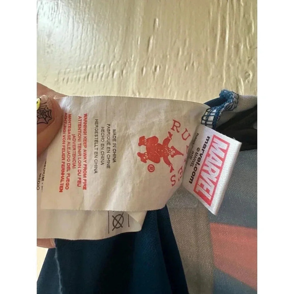 Marvel Avengers Captain America boy’s size medium Costume - Picture 9 of 10